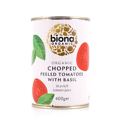Biona Organic Chopped Peeled Tomatoes With Basil Gehackte, geschälte Tomaten in reichhaltigen Tomatensaft mit Basilikum Produktbild