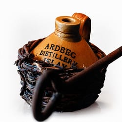 Heinz Fesl Postkarte Ardbeg Whiskykrug Produktbild