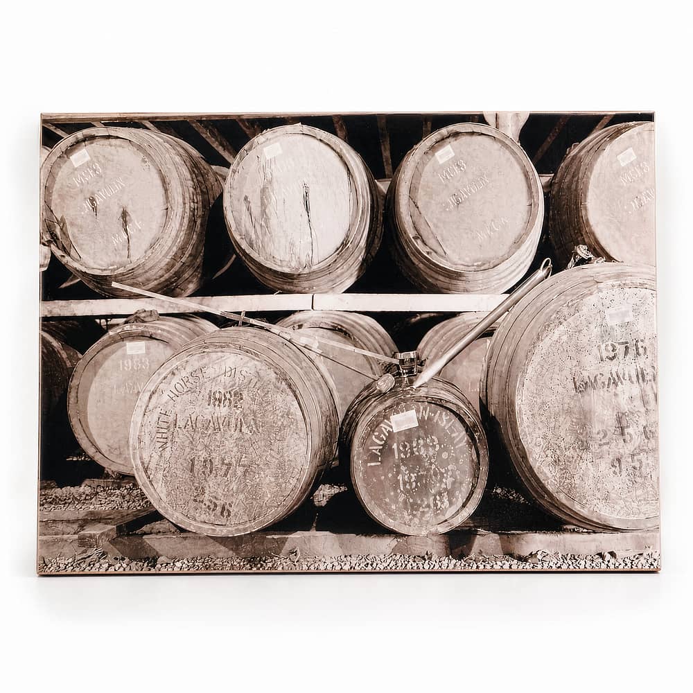 Heinz Fesl Postkarte Lagavulin Casks 1 Stück Produktbild
