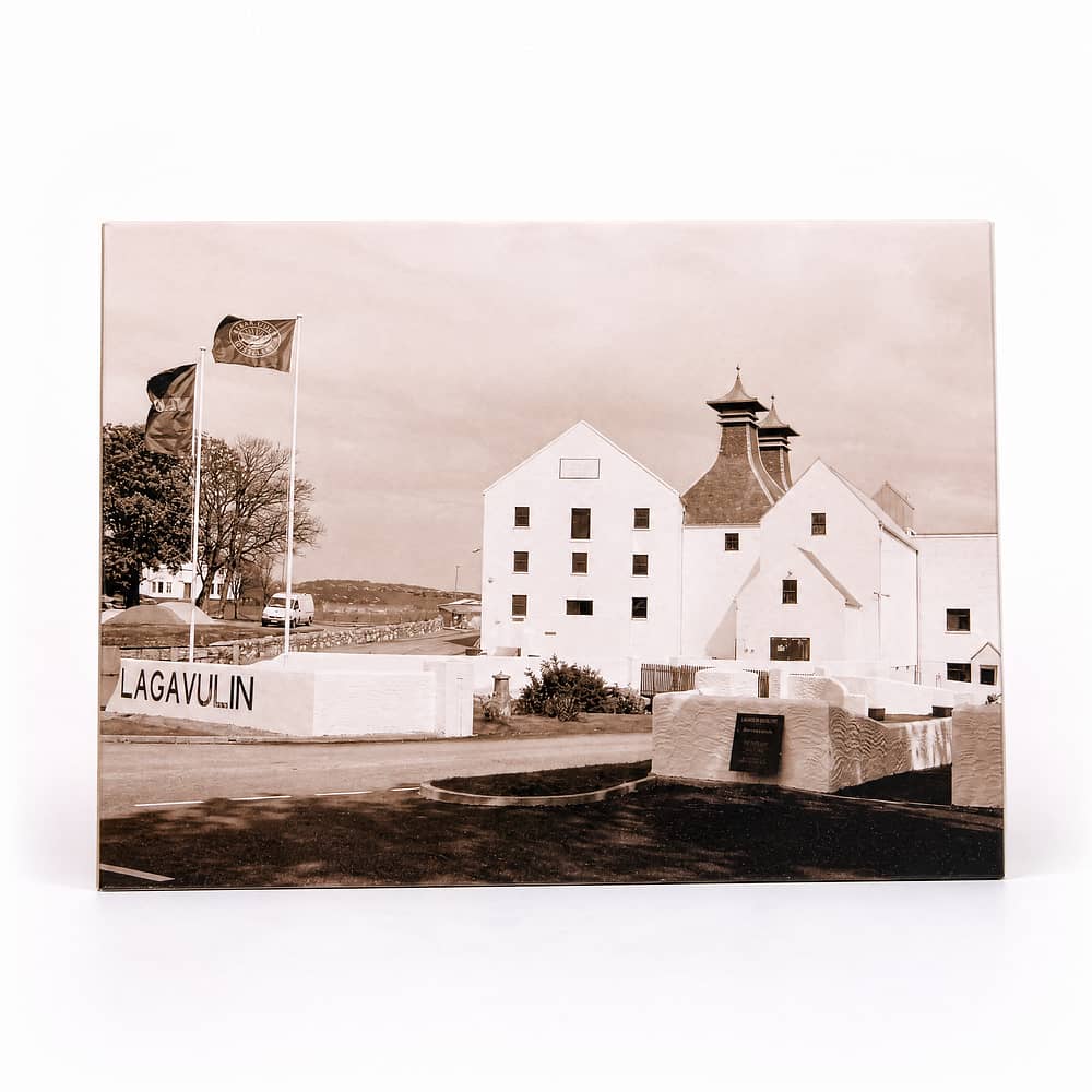 Heinz Fesl Postkarte Lagavulin Destillerie 1 Stück Produktbild