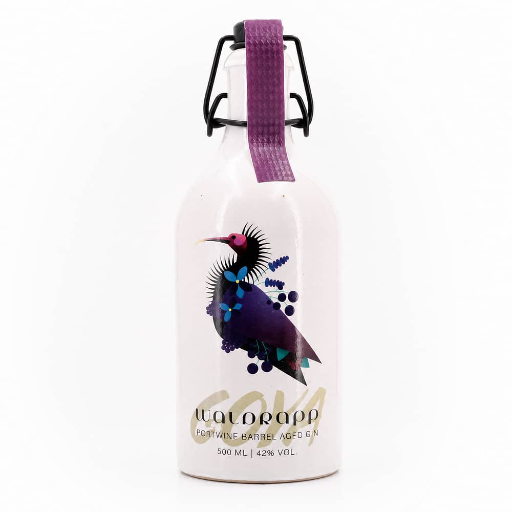 Taube BIO Gin Waldrapp GOYA Port Wine Barrel Aged Steinzeugflasche mit Bügelverschluß 0,50 Liter/ 42.0% vol Produktbild