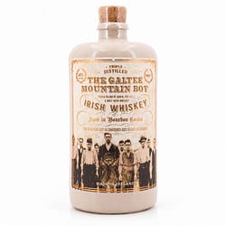 The Galtee Mountain Boy Irish Whiskey im Tonkrug Produktbild