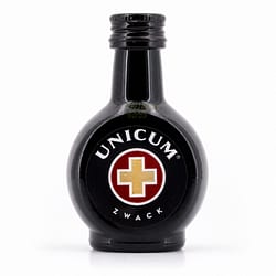 Zwack Unicum Miniatur Kräuterlikör Produktbild
