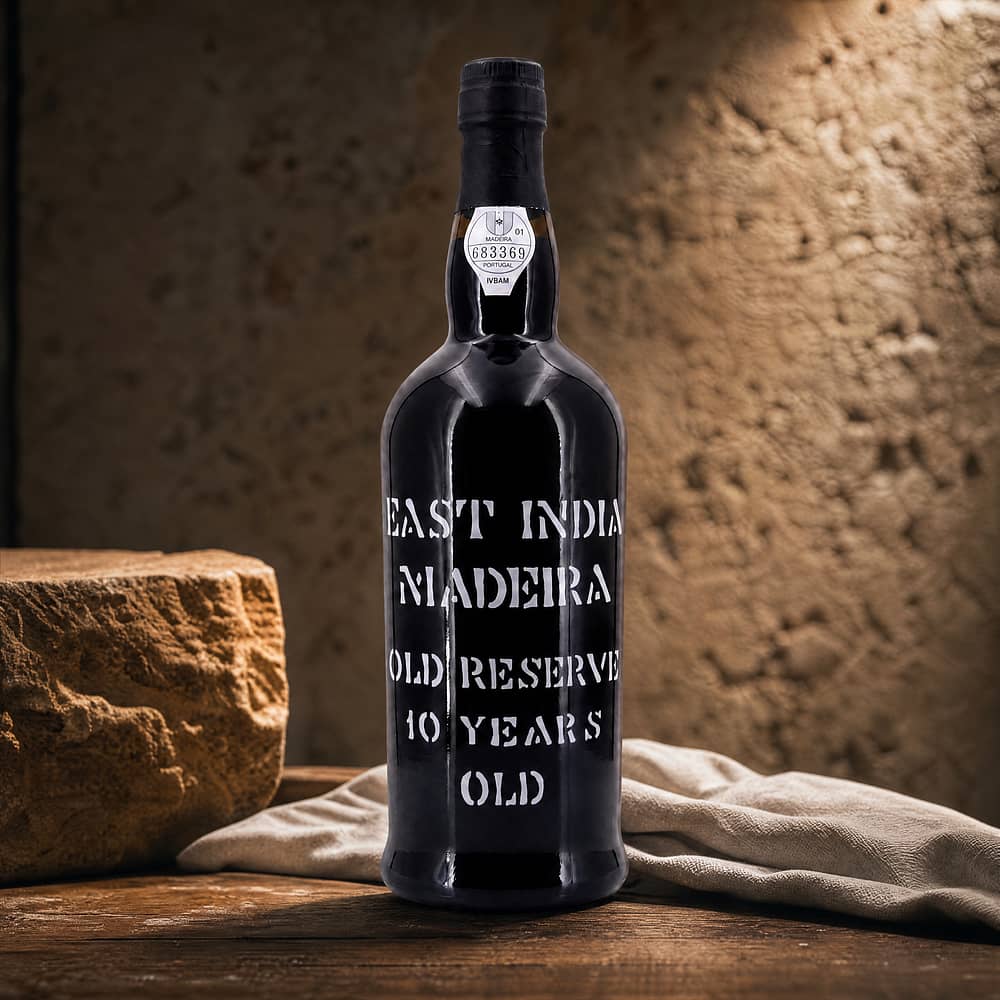 Justino`s East India Old Reserve 10 Jahre 0,750 Liter/ 19.0% vol Produktbild