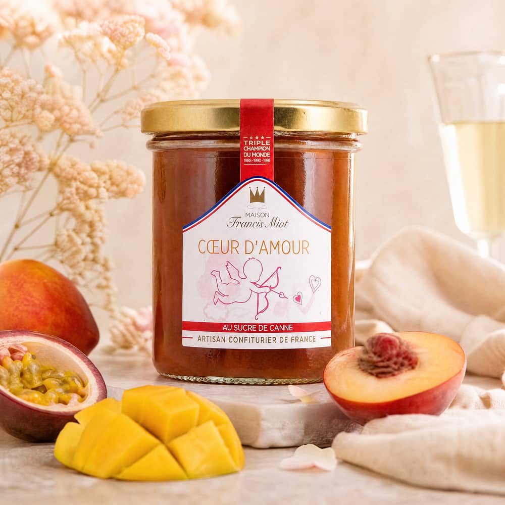 Maison Francis Miot Coeur d`Amour Konfitüre aus Aprikose, Mango, Passionsfrucht, Pfirsich & Champagner, mit Rohrzucker 220 Gramm Produktbild