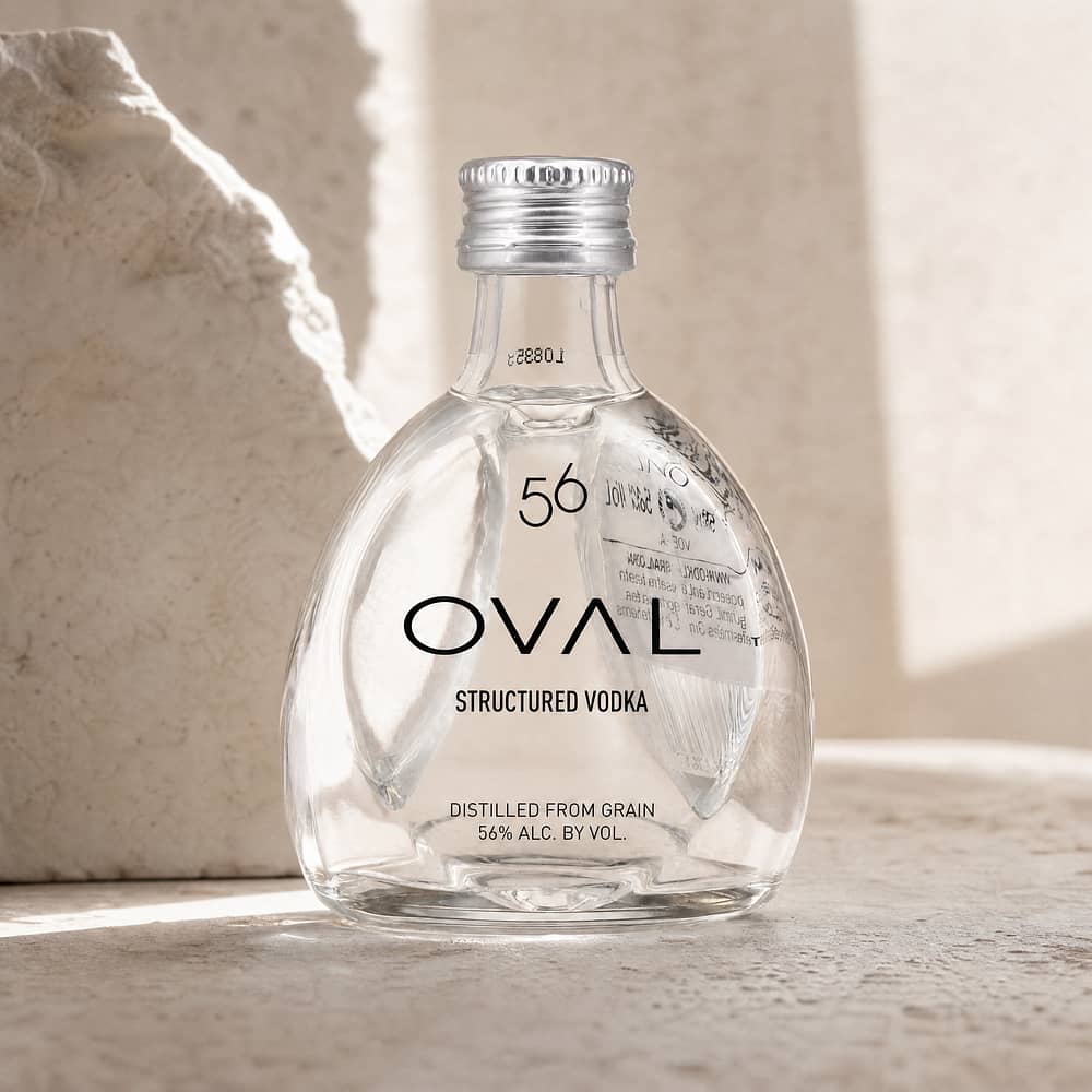 Oval 56 Structured Vodka Miniatur 0,050 Liter/ 56.0% vol Produktbild