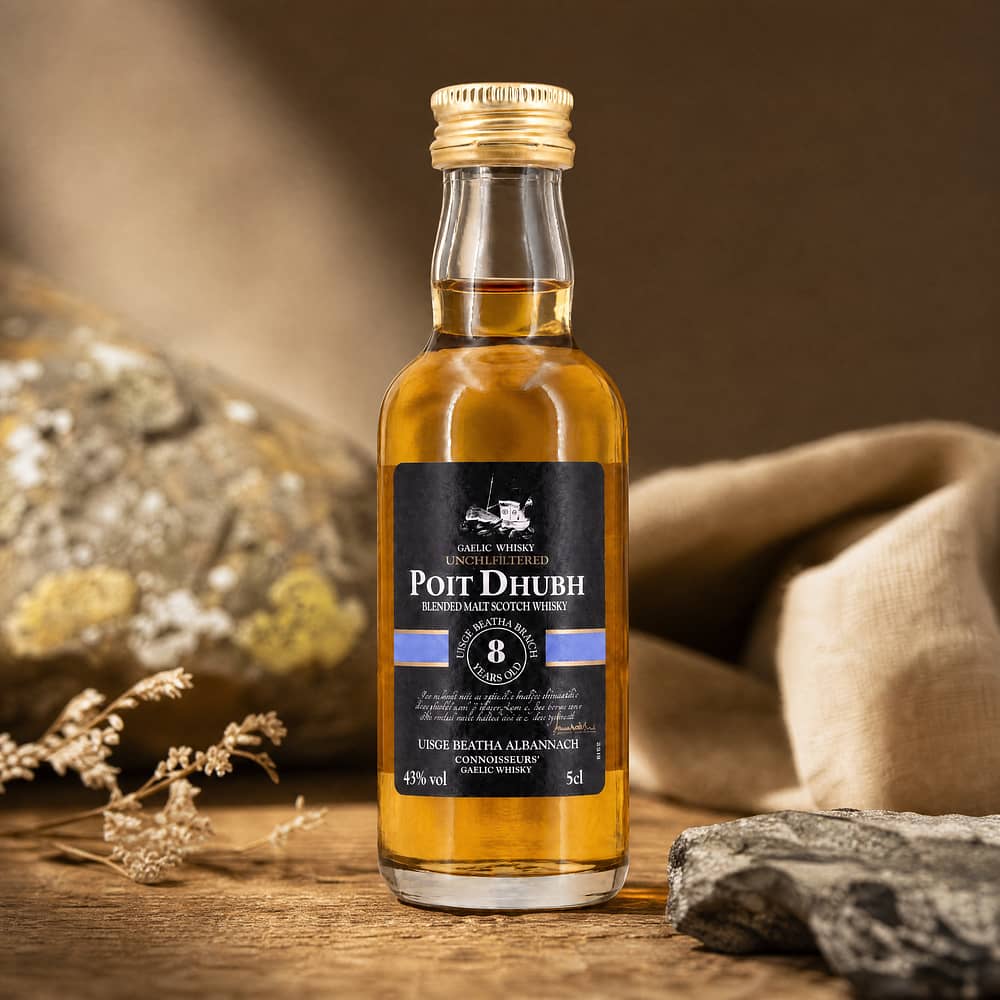 Poit Dhubh 8 Jahre Miniatur Gaelic Whisky 0,050 Liter/ 43.0% vol Produktbild