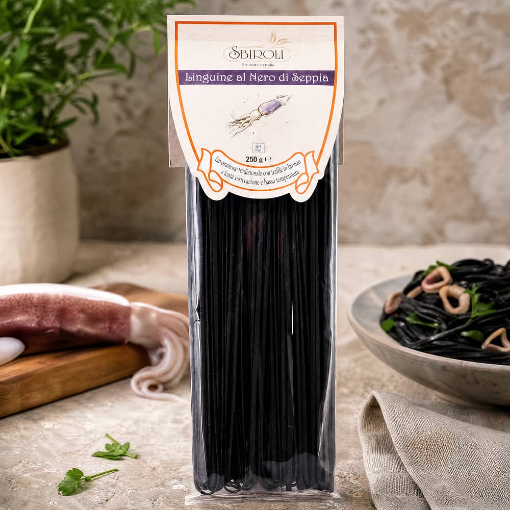 Sbiroli Linguine al Nero di Seppia Linguine mit Tintenfisch 250 Gramm Produktbild