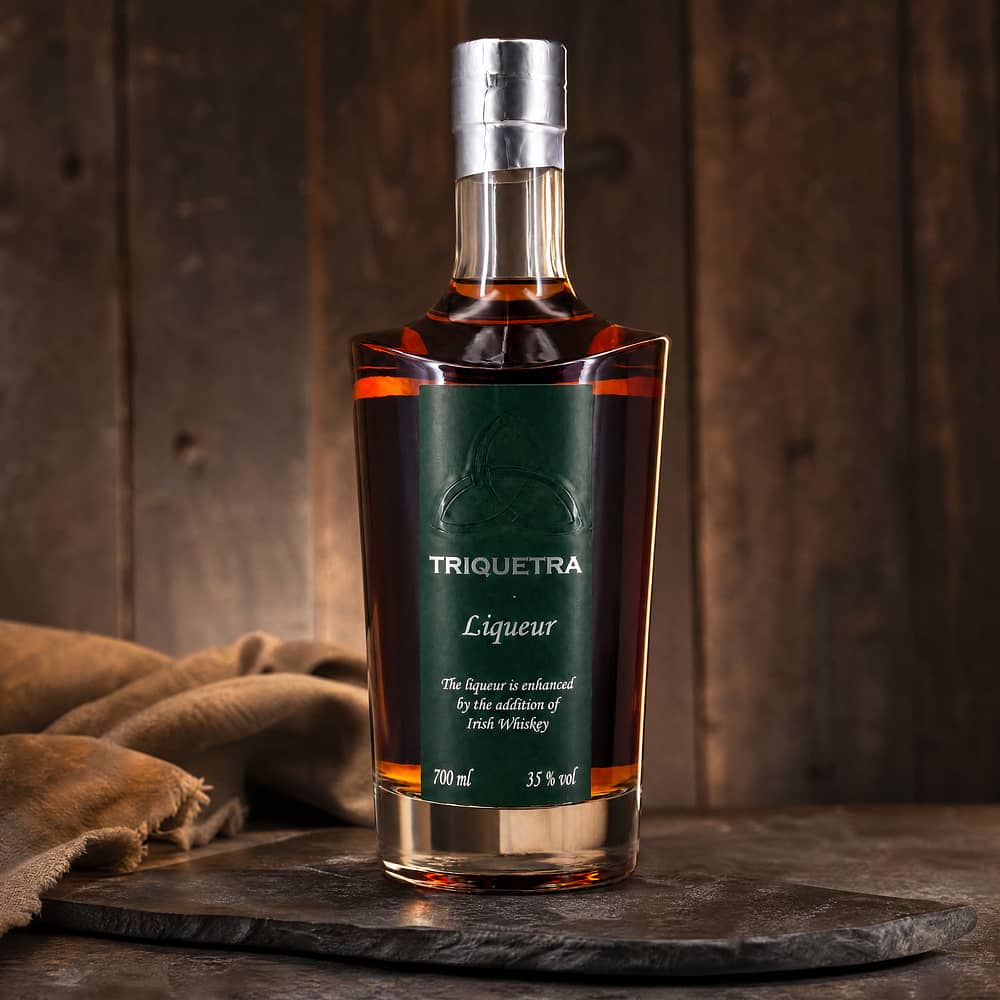 Triquetra Liqueur 0,70 Liter/ 35.0% vol Produktbild